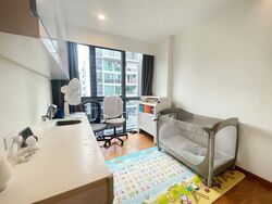 Esparina Residences (D19), Condominium #592902051